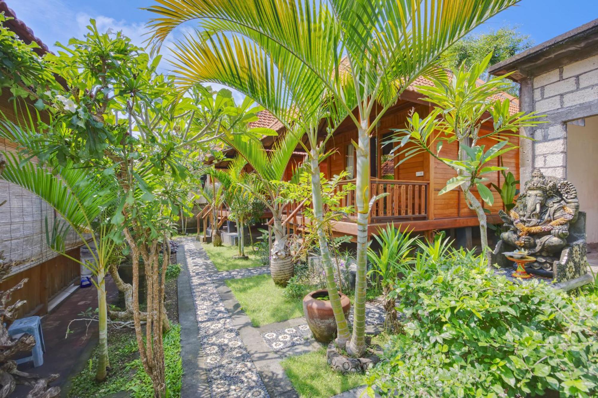 Ss Pangket Bungalow Sakti Exterior foto